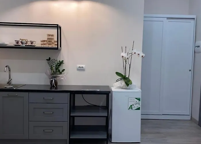 Apartment Center