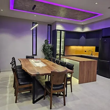 Apartman With Pool